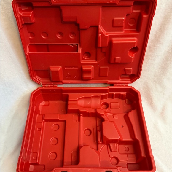 Milwaukee Red Storage Case - Picture 3 of 3